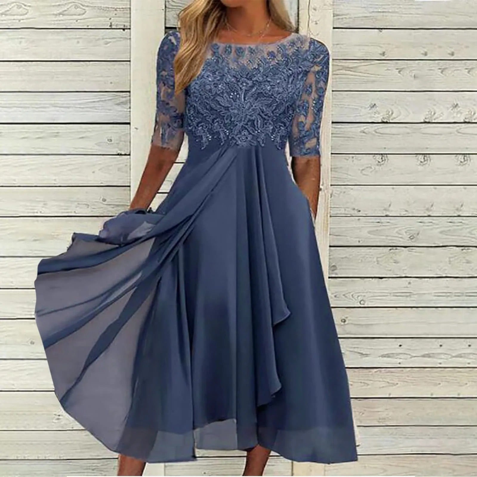 Puck | Eleganta Midi Kleita ar Mežģīnēm