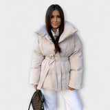 Juliana | Eleganta Puff Jaka